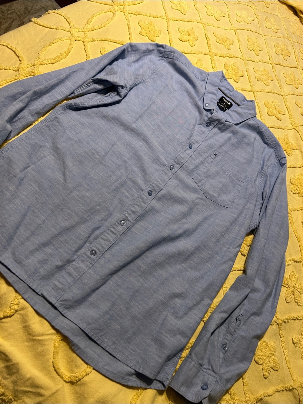 Hurley Men's Light Blue Long-Sleeve Button-Down Shirt